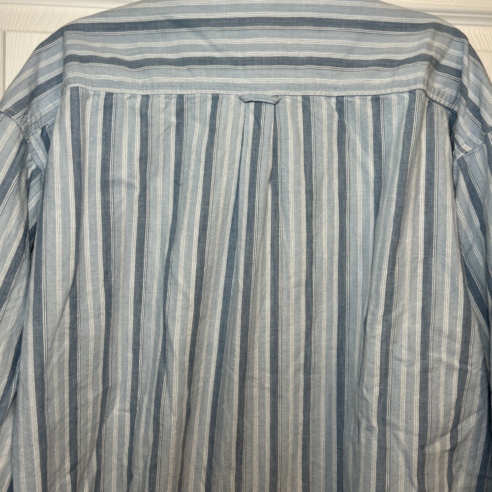 Men's Large Cabin Fever 100% Cotton Button Down Shirt Blue‎ Vertical Stripes - Picture 6 of 9